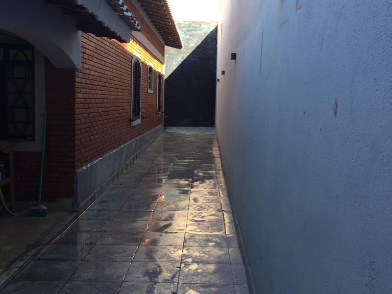 CASA TÉRREA CENTRO
