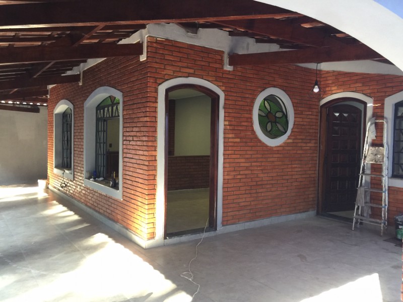 CASA TÉRREA CENTRO