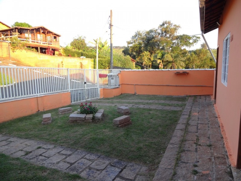 LINDA CASA + PISCINA CENTRO