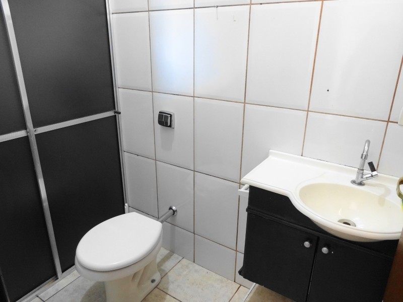 LINDA CASA + PISCINA CENTRO