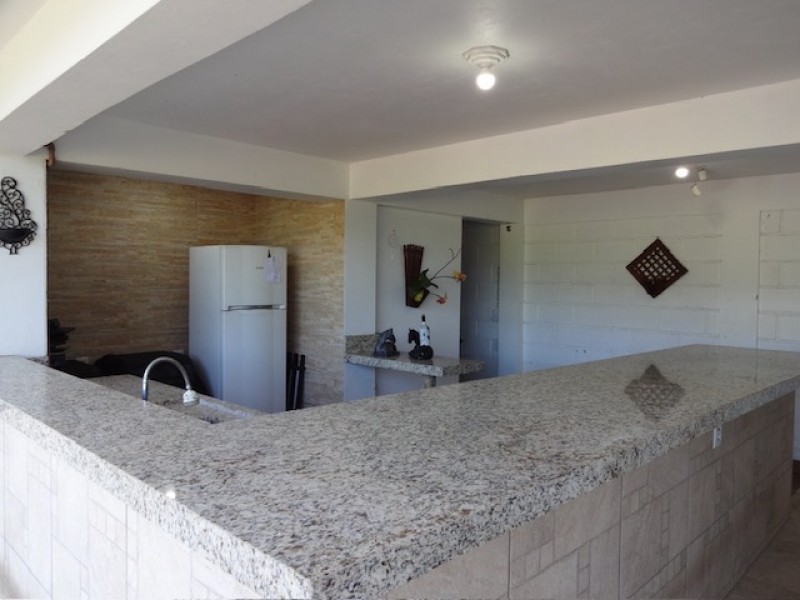 LINDA CASA + PISCINA CENTRO