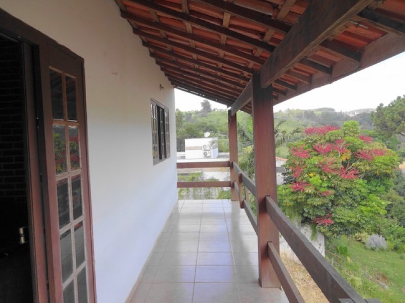 LINDA CASA + PISCINA CENTRO