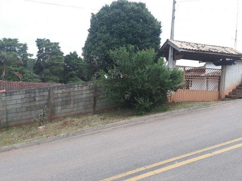 CHACARÁ DUAS CASAS PISCINA