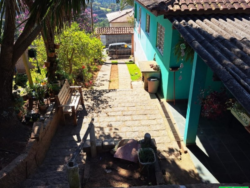 CHACARÁ SOBRADO 