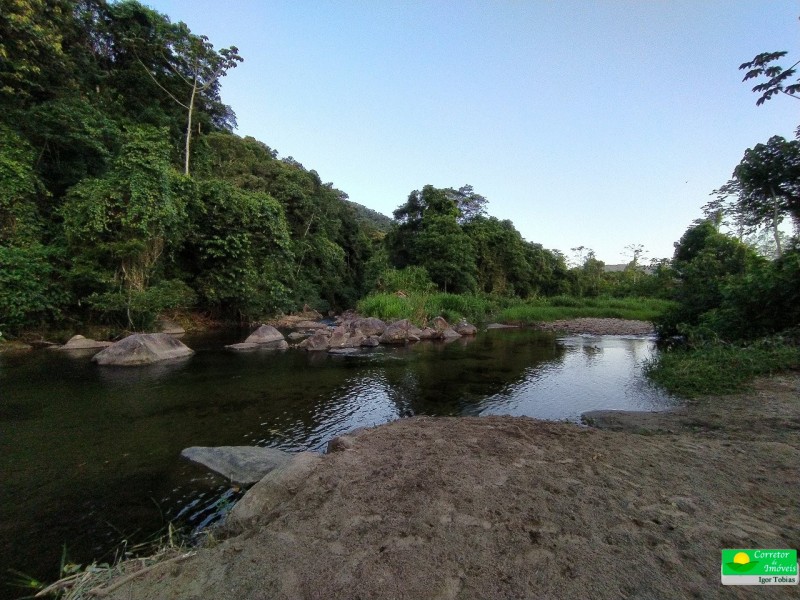 CASA EM CONDOMINIO EM UBATUBA
