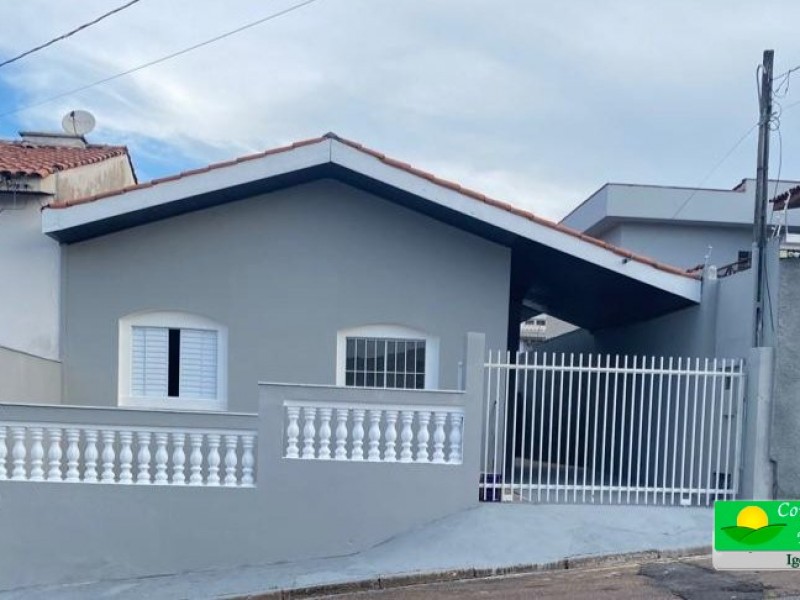 CASA ÁREA NOBRE