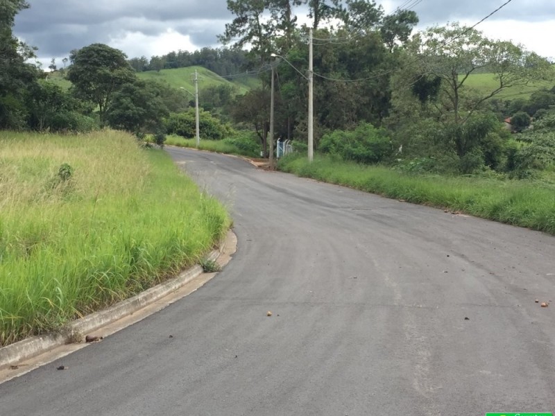 TERRENO P/ CHACARÁ