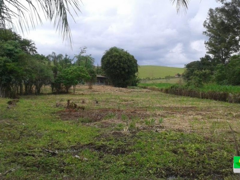 SITIO + GRANJA 