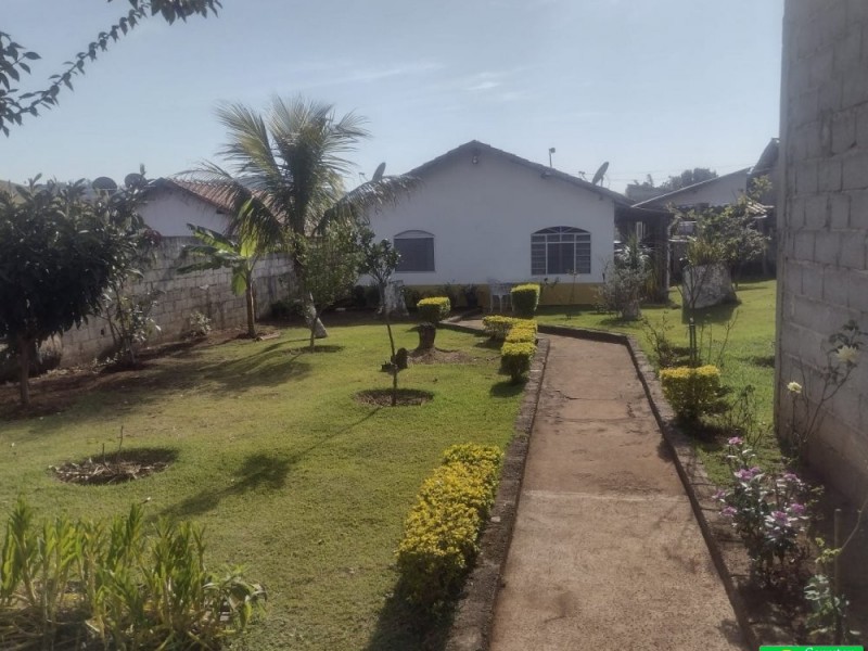 CHACARÁ ARRAIAL 520M²
