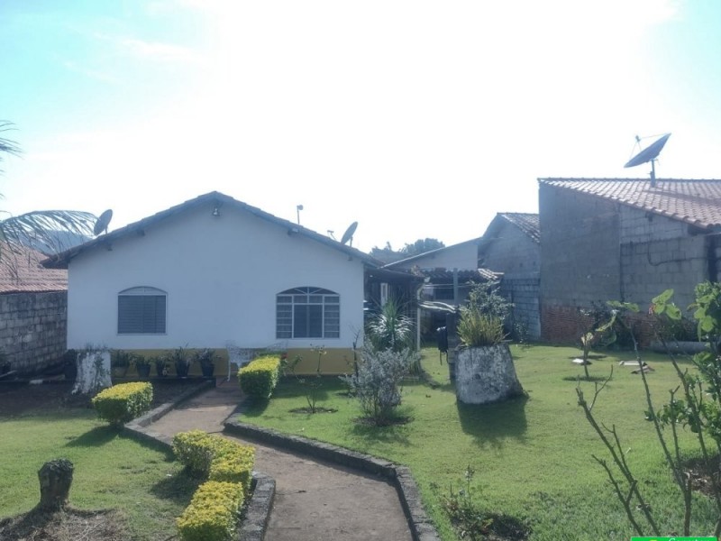CHACARÁ ARRAIAL 520M²