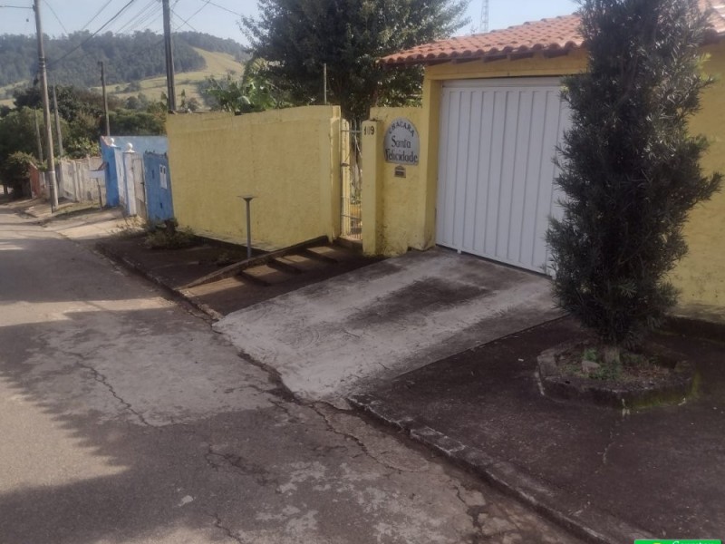 CHACARÁ ARRAIAL 520M²