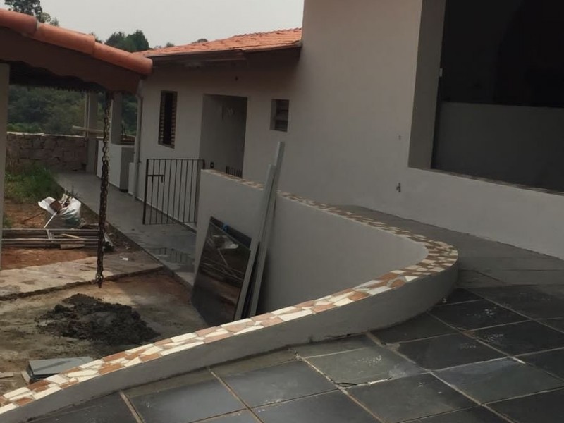 CASA C/ TERRENO 700M²