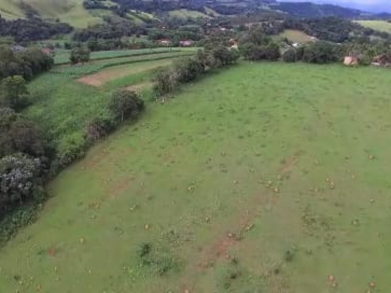 ÁREA P/ CULTIVO