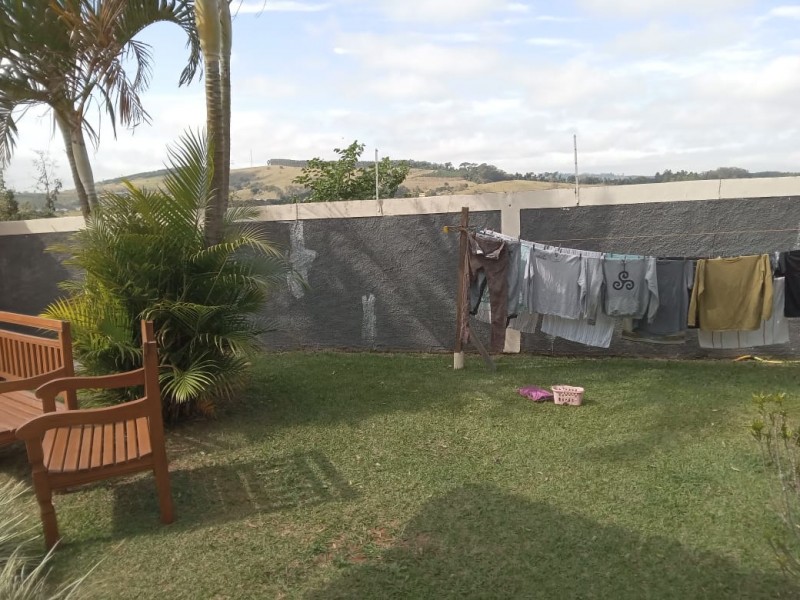 CASA AMPLA com ÁREA DE TERRENO de 1200m²  ÁREA NOBRE 
