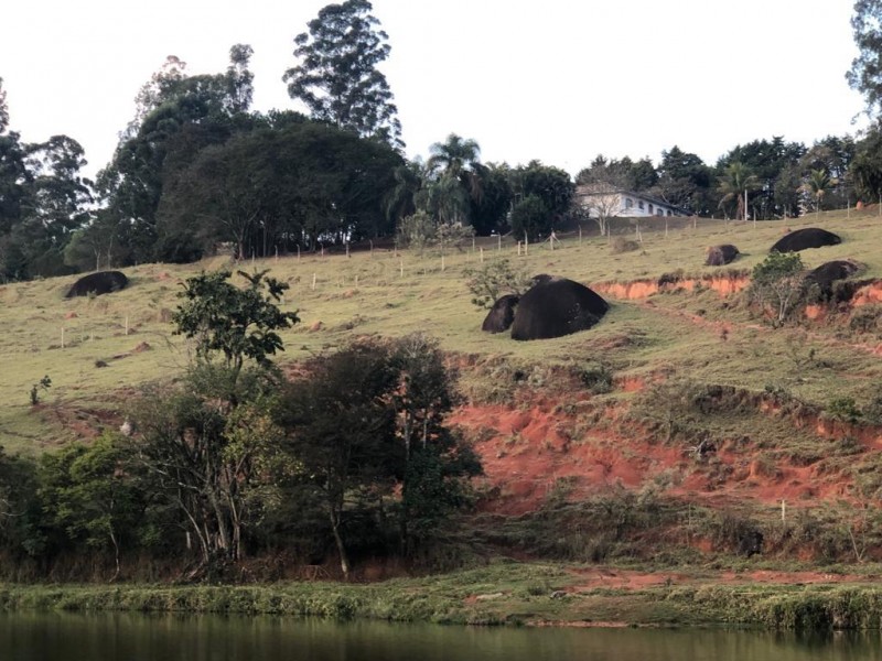 LINDA ÁREA RURAL 