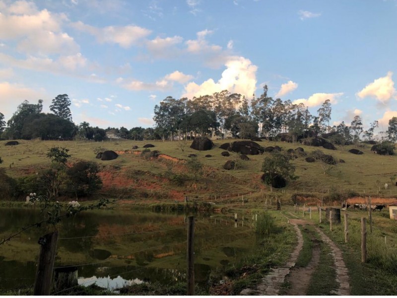 LINDA ÁREA RURAL 