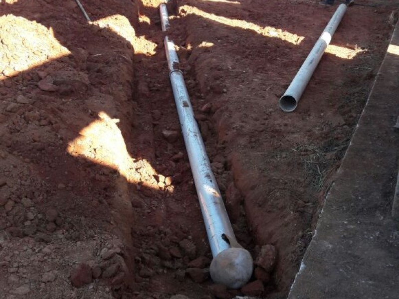 TERRENO + CONSTRUÇÃO INACABADA ÁREA NOBRE
