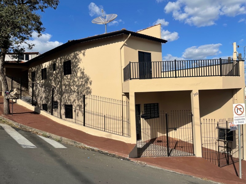 2 CASAS C/ ÓTIMO PREÇO 