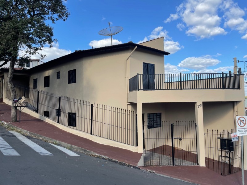 2 CASAS C/ ÓTIMO PREÇO 