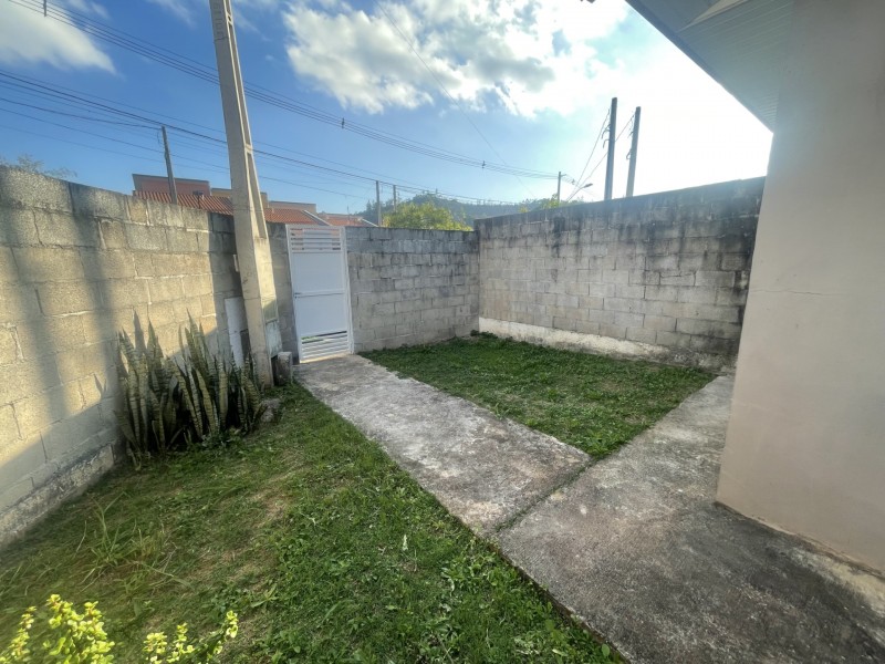 CASA P/ LOCAÇÃO 