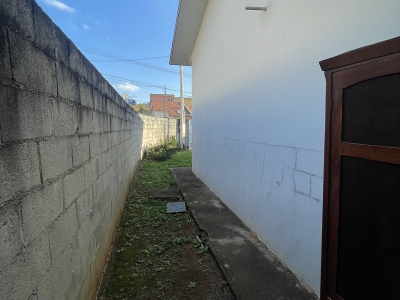CASA P/ LOCAÇÃO 