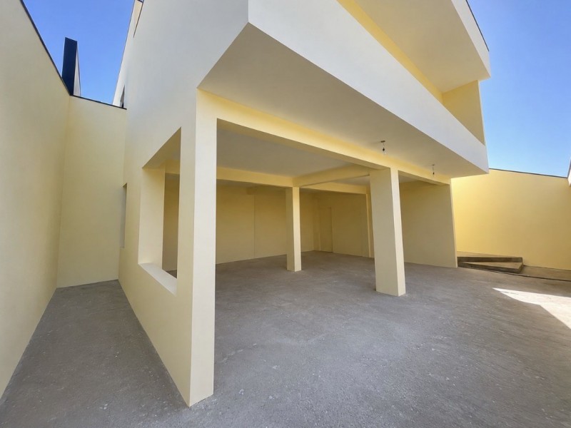 SOBRADO NOVO 