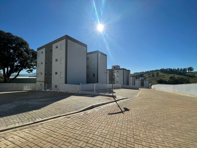 APARTAMENTO 3 ANDAR DONA DAIA